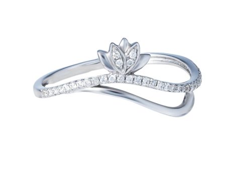 TOMEI Petal Flower Diamond Ring, White Gold 375 Fashion