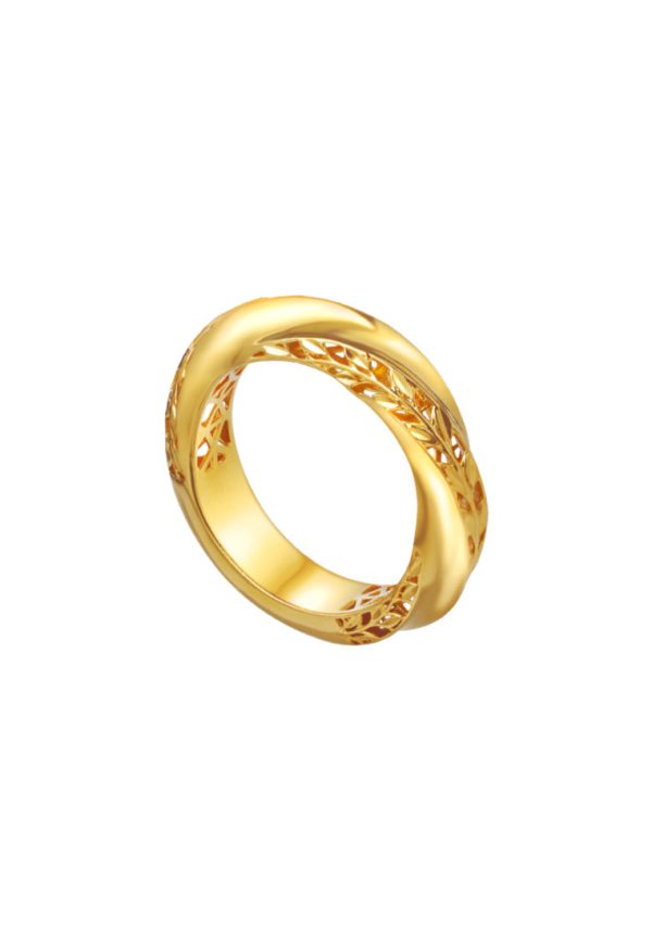 TOMEI Lusso Italia Entwined Filigree Leaf Ring, Yellow Gold 916 For Sale