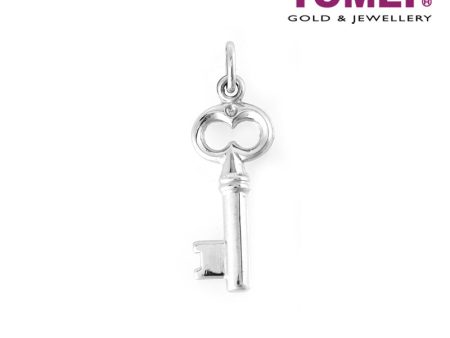 TOMEI  with Style Key Pendant, White Gold 750 For Sale