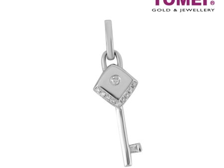 TOMEI Pendant of Key with Sparks of Passion, Diamond White Gold 750 (P5100) Fashion